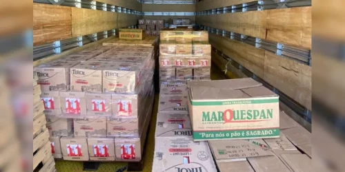 Imagem referente a Operação leite integral: Dona de supermercado é presa por receptação de carga desviada