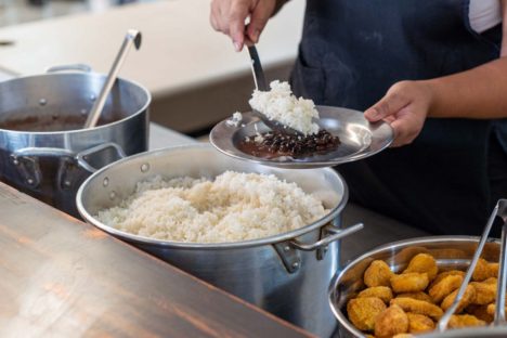 Imagem referente a Paraná é principal porta de entrada para maior parte do arroz importado pelo Brasil