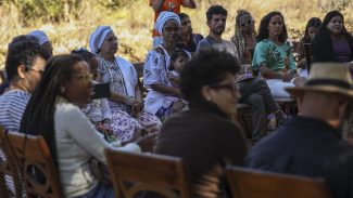 Cenário do Festival Latinidades, quilombo em Goiás busca titulação