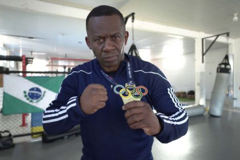 Imagem referente a Geração Olímpica e Paralímpica: técnico Adailton Gonçalves mira medalhas em Paris de olho no futuro do boxe