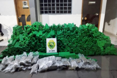 Imagem referente a PMPR apreende 1,2 tonelada de maconha no Noroeste do Estado