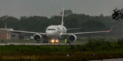 Imagem referente a MPT critica possível aumento da jornada de trabalho de aeronautas