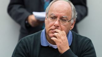 Renato Duque, ex-diretor da Petrobras, é preso em Volta Redonda