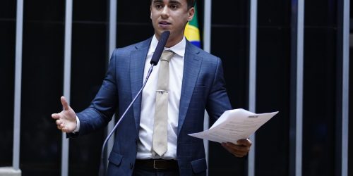 Imagem referente a Deputado Nikolas recusa acordo para encerrar processo no Supremo