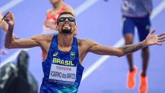 Júlio César Agripino é ouro e bate recorde mundial na corrida dos 5 km