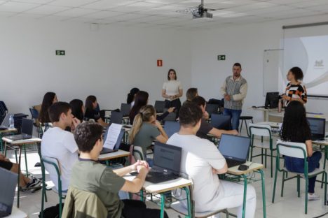 Imagem referente a Alunos do Talento Tech fazem primeira prova presencial nos 50 municípios do projeto