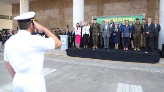 Governo do Estado e Exército abrem comemorações da Semana da Pátria em Curitiba