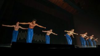 Balé Teatro Guaíra é sucesso de público e crítica na Dinamarca