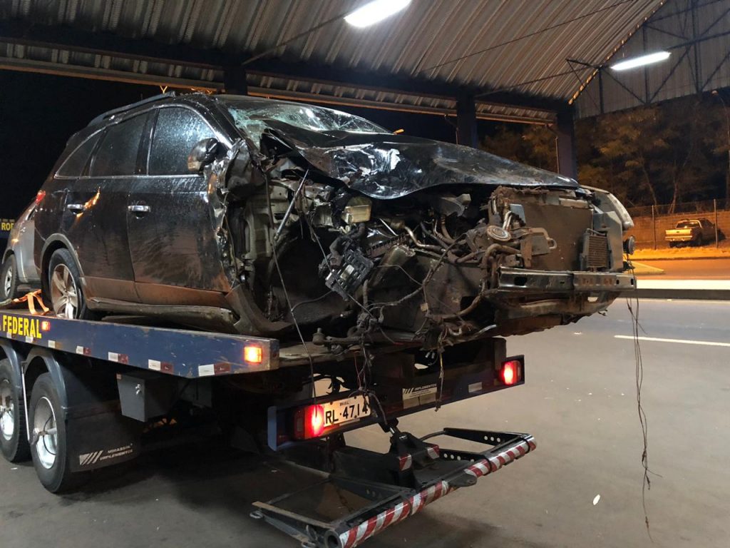Operação Hórus prende um, aprende carros e cigarros paraguaios