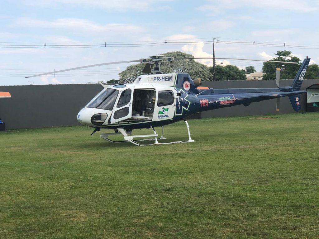 Mulher que sofreu infarto em Mercedes é trazida de helicóptero a Cascavel