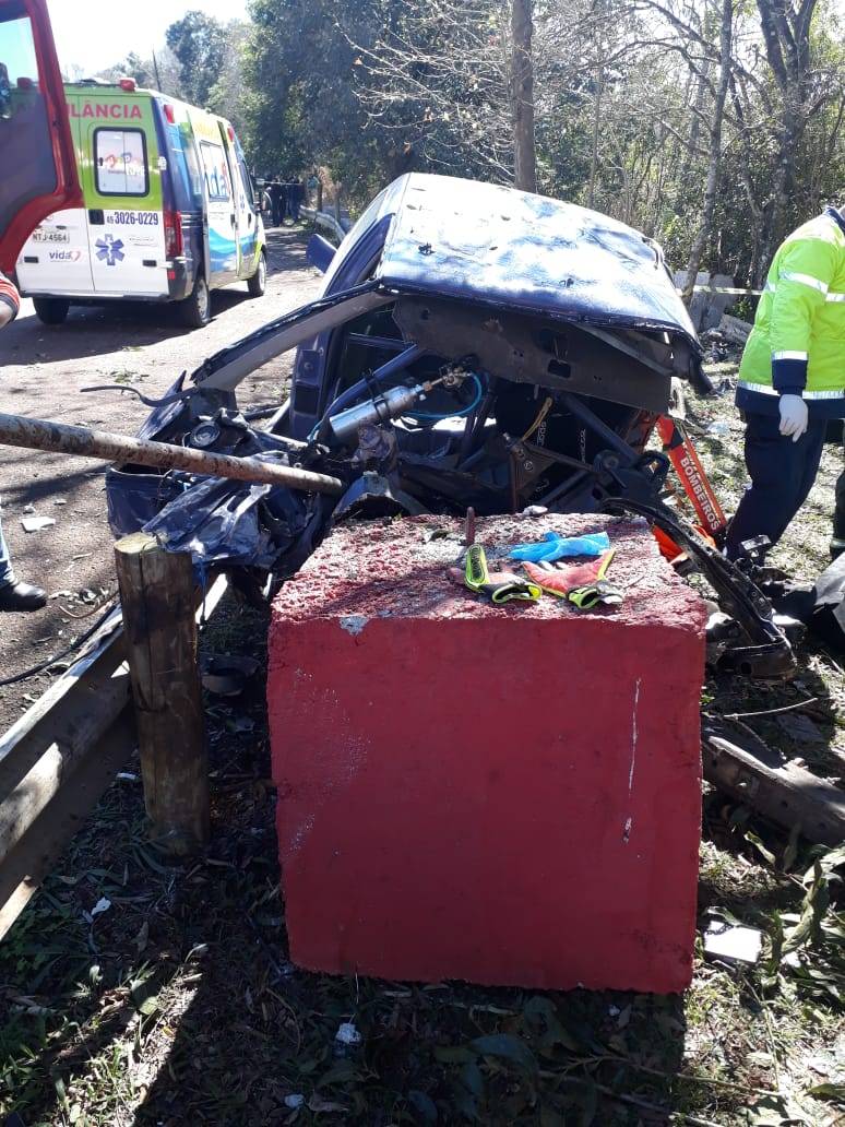 Vídeo mostra emoção de locutor ao encerrar prova: 'Ivan vai acelerar lá em cima agora' Vídeo mostra emoção de locutor ao encerrar prova: 'Ivan vai acelerar lá em cima agora'