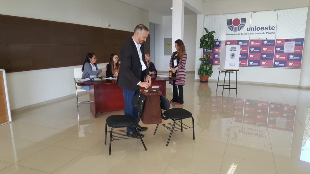Acontece hoje a eleição para 21 cargos eletivos da Unioeste