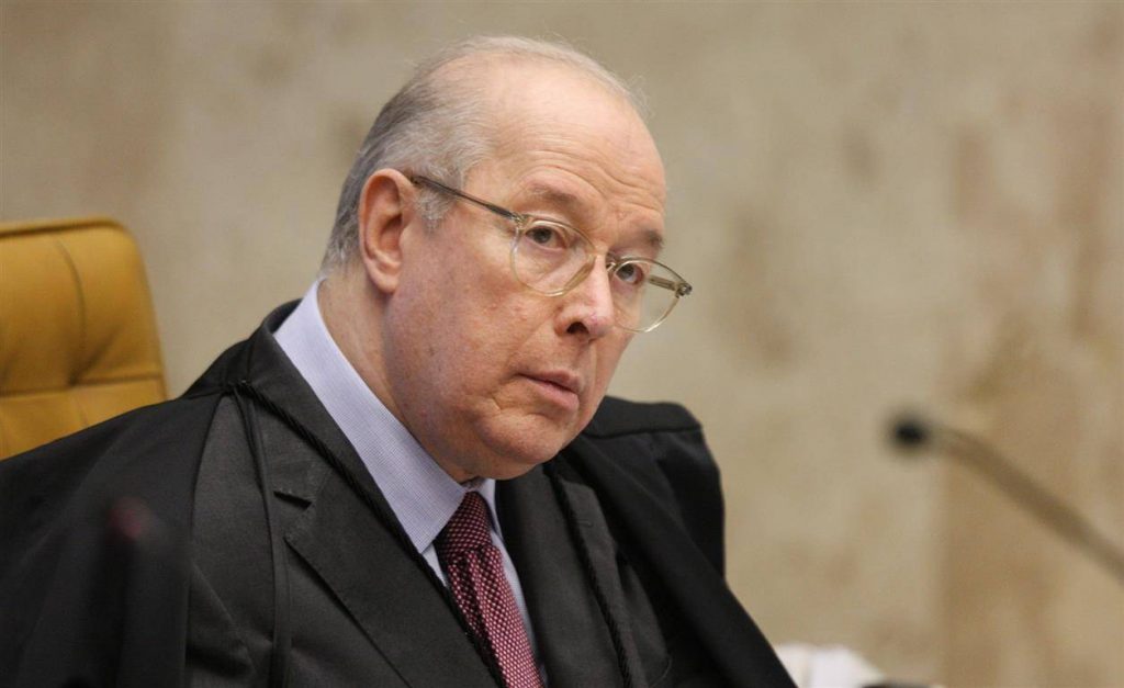 Celso de Mello antecipa aposentadoria do STF