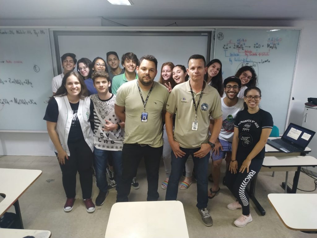 Agentes Penitenciários realizam palestra em colégio de Foz do Iguaçu