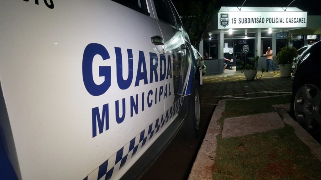 Briga de vizinhos: discussão termina na Delegacia