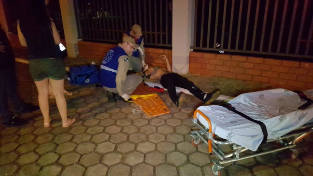 Motociclista é atingido por carro no Bairro Parque Verde