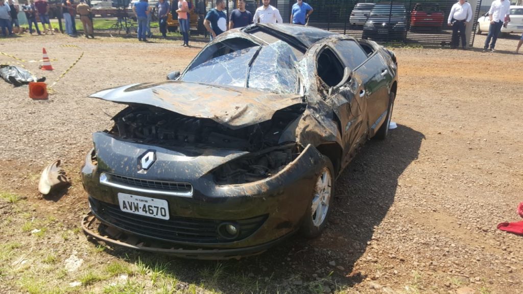 BR-277: Veículo em que homem que morreu estava era furtado e tinha placas falsas
