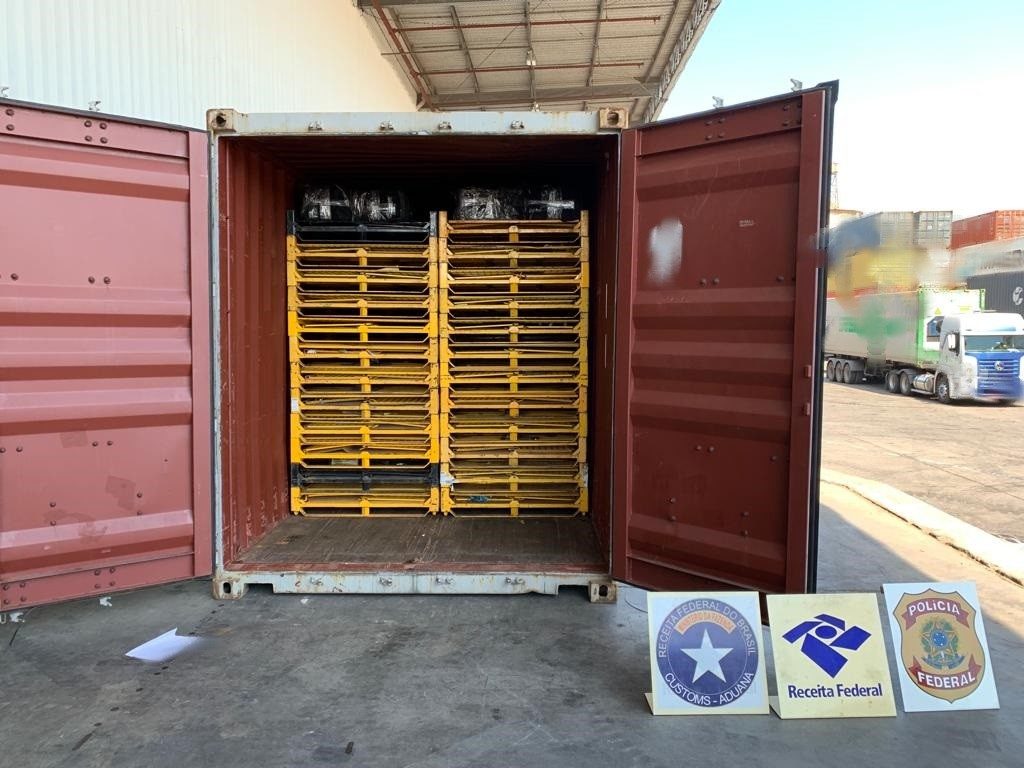 Receita Federal apreende 333 quilos de cocaína no Porto de Paranaguá
