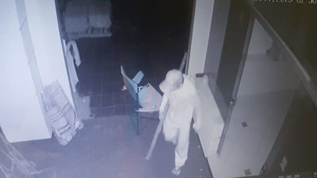 Bandido age em estabelecimento no centro de Cascavel