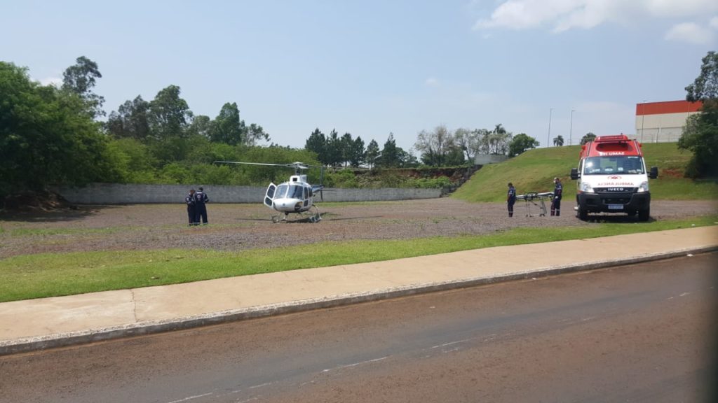 Helicóptero pousa em Cascavel com vítima de atropelamento registrado em Formosa do Oeste