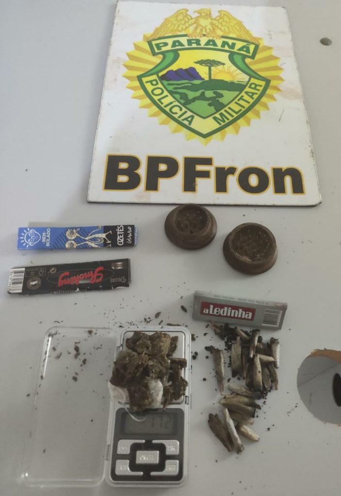 BPFron apreende cigarros de maconha, em Pranchita