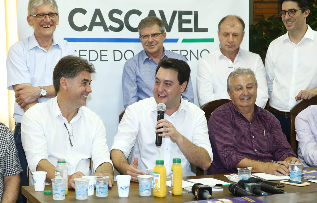 Governador confirma transferência da sede do governo para Cascavel em fevereiro de 2020