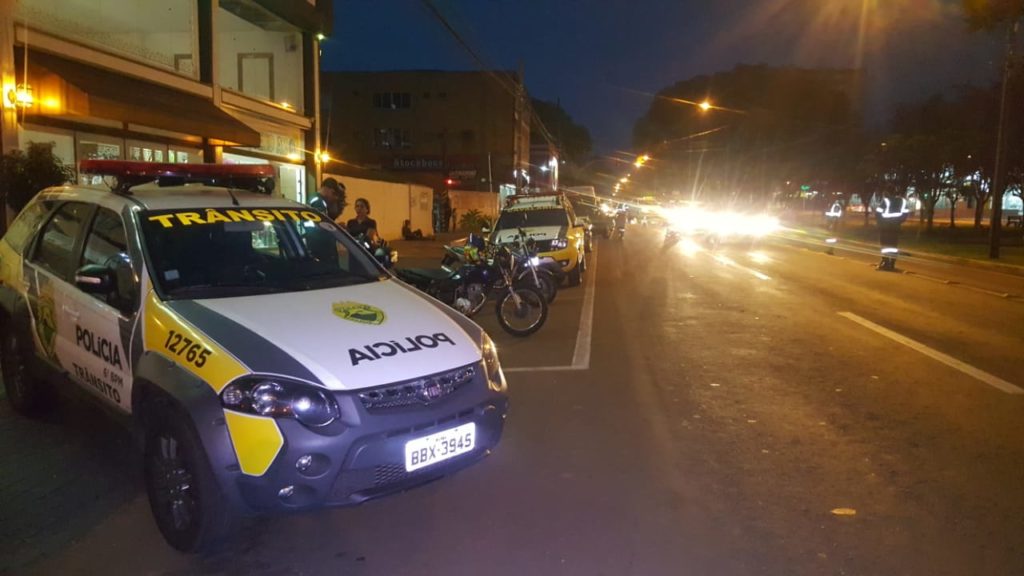 Operação Bloqueio é realizada na Avenida Brasil