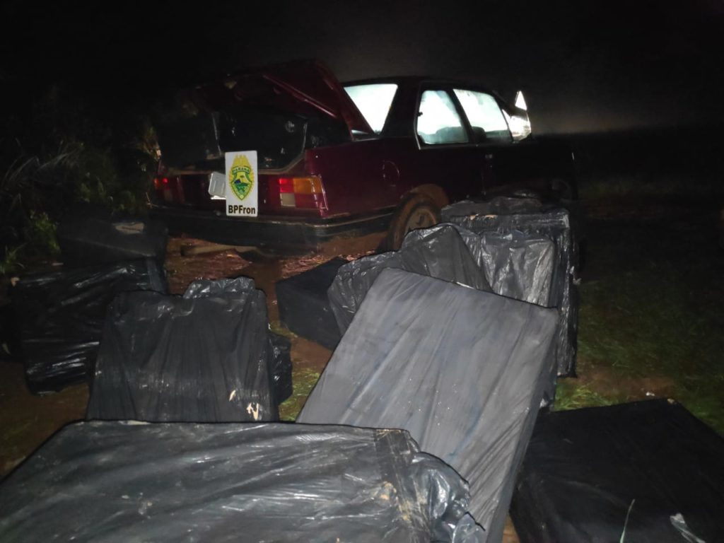 Operação Hórus registra apreensão de carro carregado com cigarros em Foz do Iguaçu