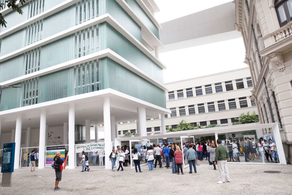 Museu de Arte do Rio volta a receber o público