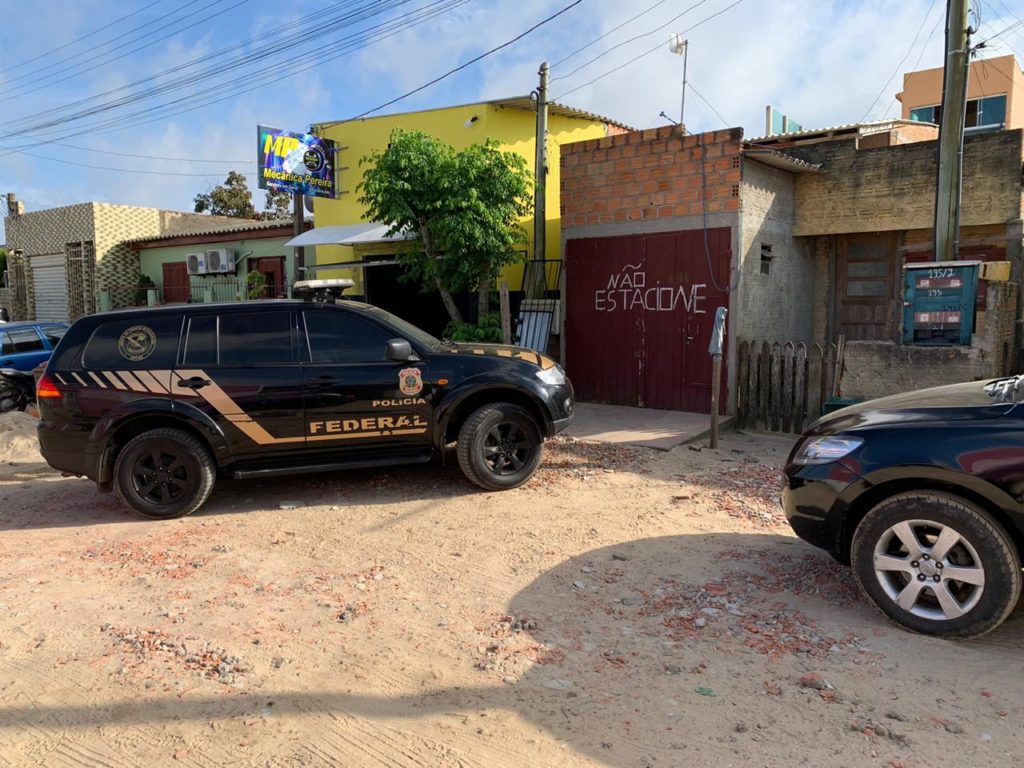 PF combate tráfico internacional de drogas e de armas