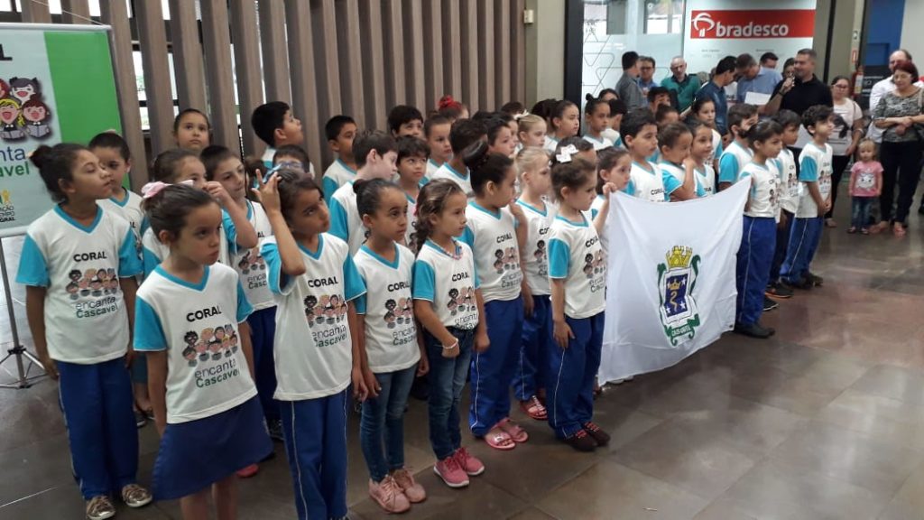 “Cascavel é um Show” é apresentado por alunos da rede municipal de ensino
