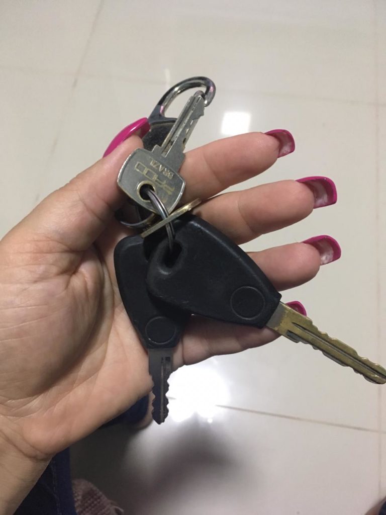Encontrado chaveiro na Estrada da Pedreira