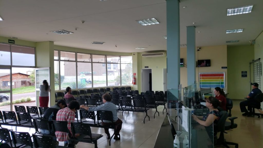 Feriado: UPA praticamente vazia nesta quinta-feira (14)