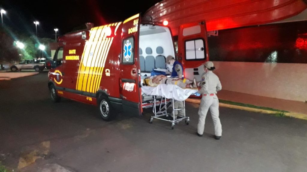 Jovem de 17 anos é levada à UPA Tancredo após cair de skate no Ciro Nardi