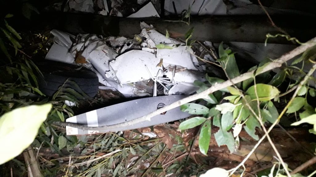 Queda de avião em Cascavel: corpos de médico e filha aguardam liberação no IML