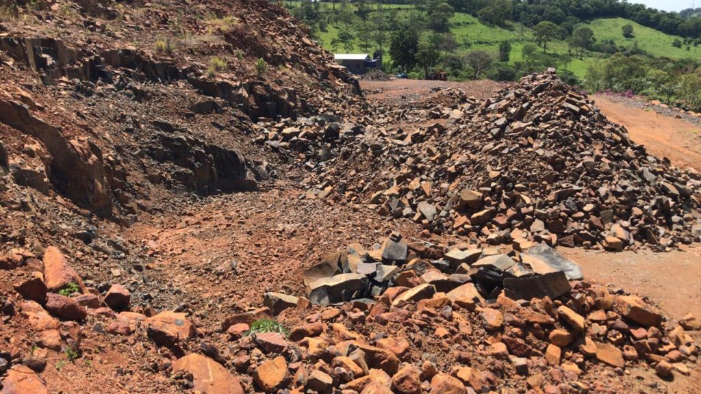 Polícia Federal e Agência Nacional de Mineração realizam fiscalizações em Foz do Iguaçu e em São Miguel do Iguaçu