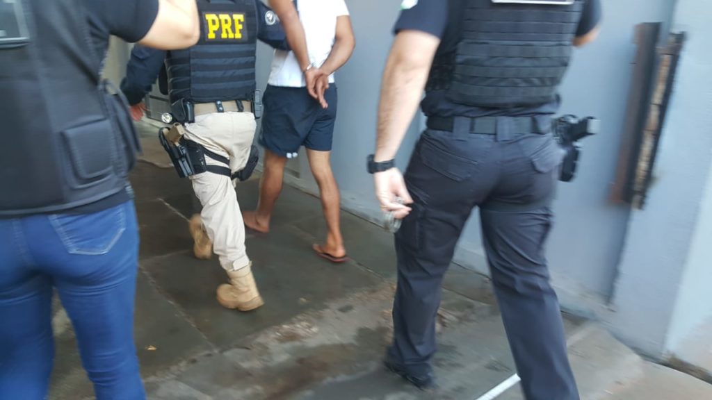 PRF e Polícia Civil realizam operação em Cascavel, Foz do Iguaçu e São Miguel do Iguaçu