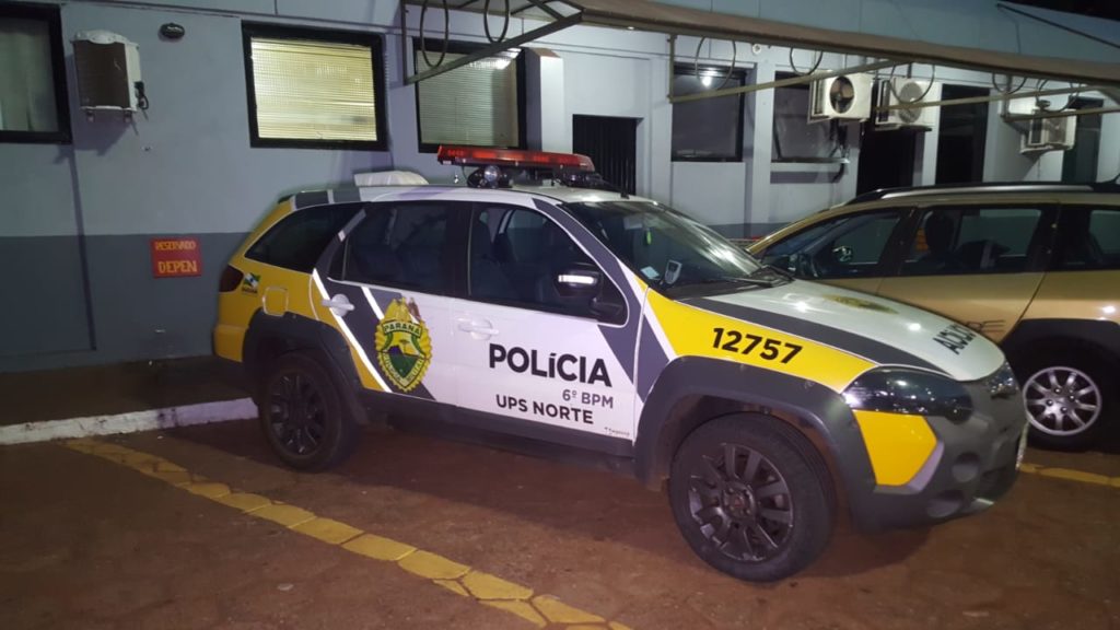 Mulher é presa acusada de agredir a filha de cinco anos