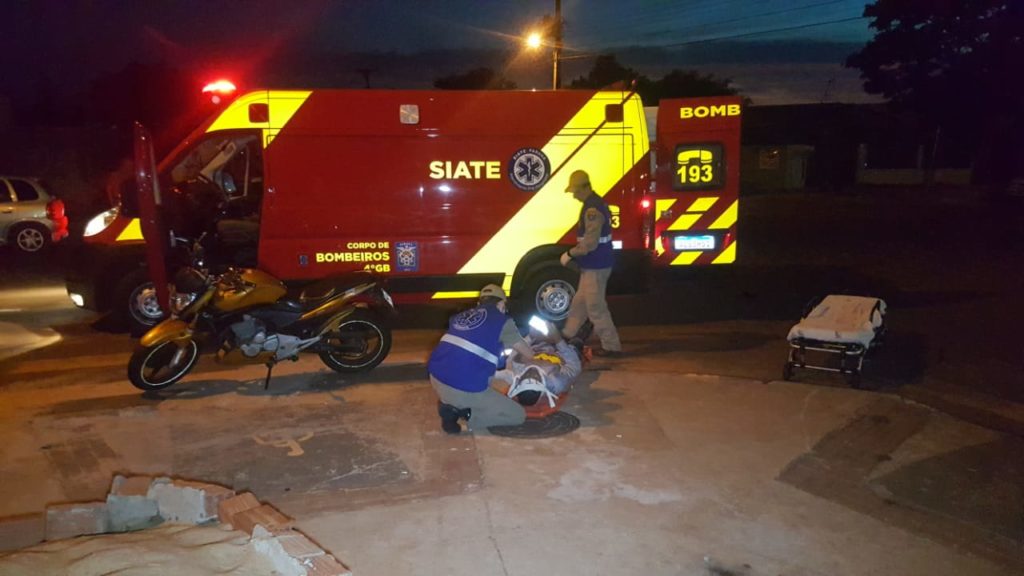 Motociclista fica ferido em acidente de trânsito, no Bairro Interlagos