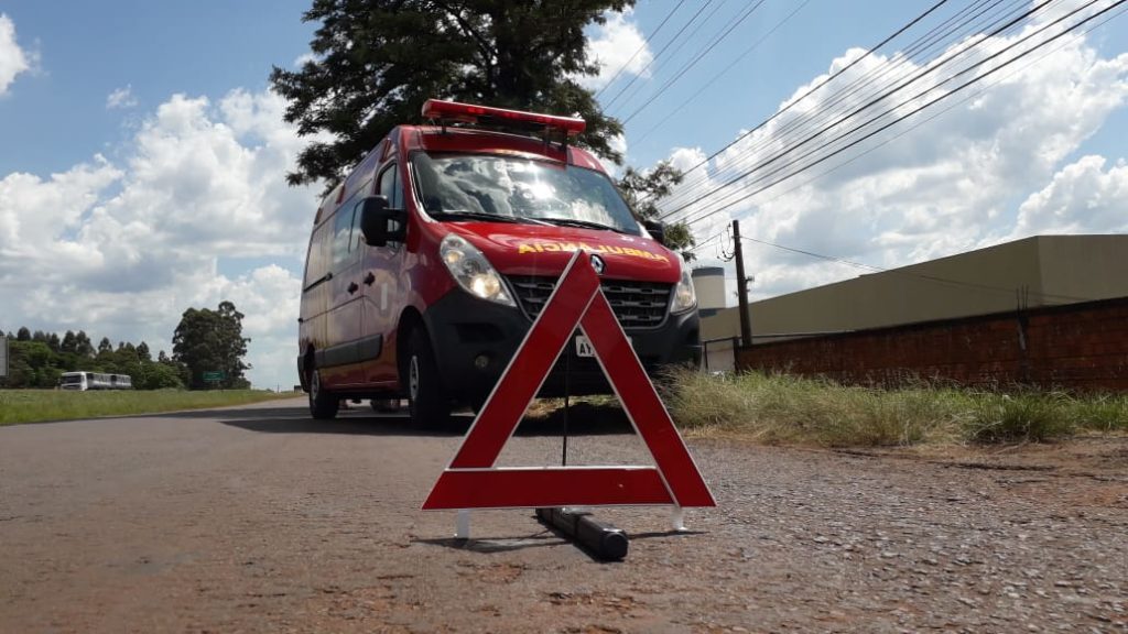 Homem fica ferido em acidente na BR-277, na região do Santos Dumont
