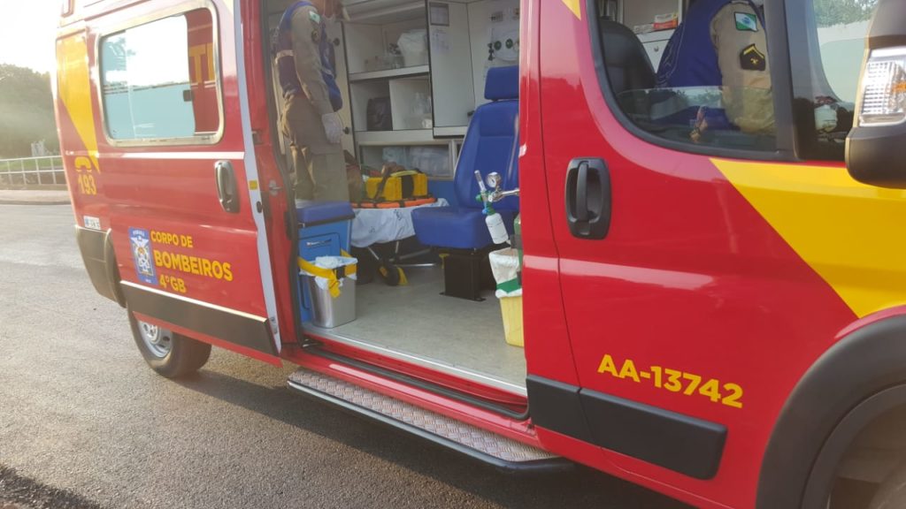 Homem é agredido com barra de ferro, no Bairro Santa Cruz