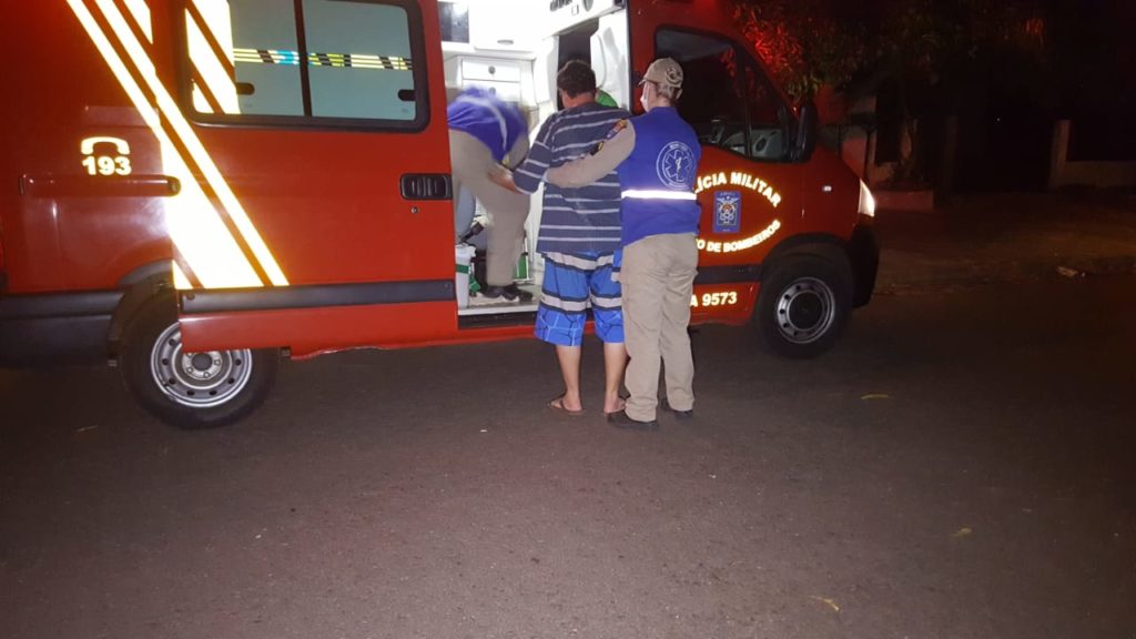 Homem fica ferido ao sofrer queda