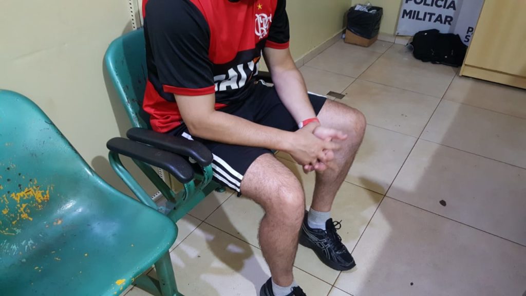 Flamenguista é preso por embriaguez após se envolver em acidente de trânsito