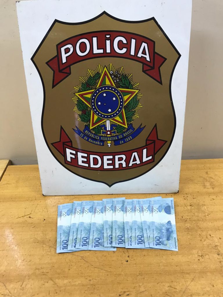 Mulher que recebeu notas falsas pelos Correios é presa pela Polícia Federal