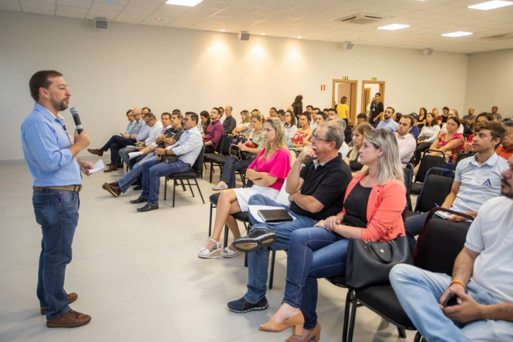 Sebrae/PR e Prefeitura de Foz do Iguaçu vão desburocratizar a abertura de empresas