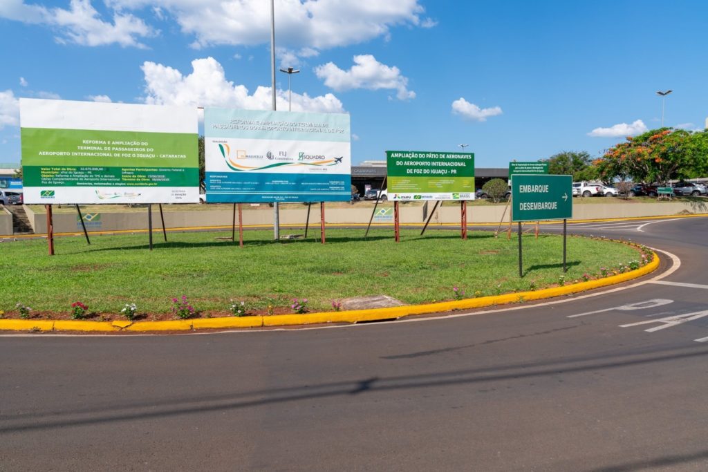 Pontes de embarque e desembarque darão mais conforto aos usuários do Aeroporto de Foz do Iguaçu
