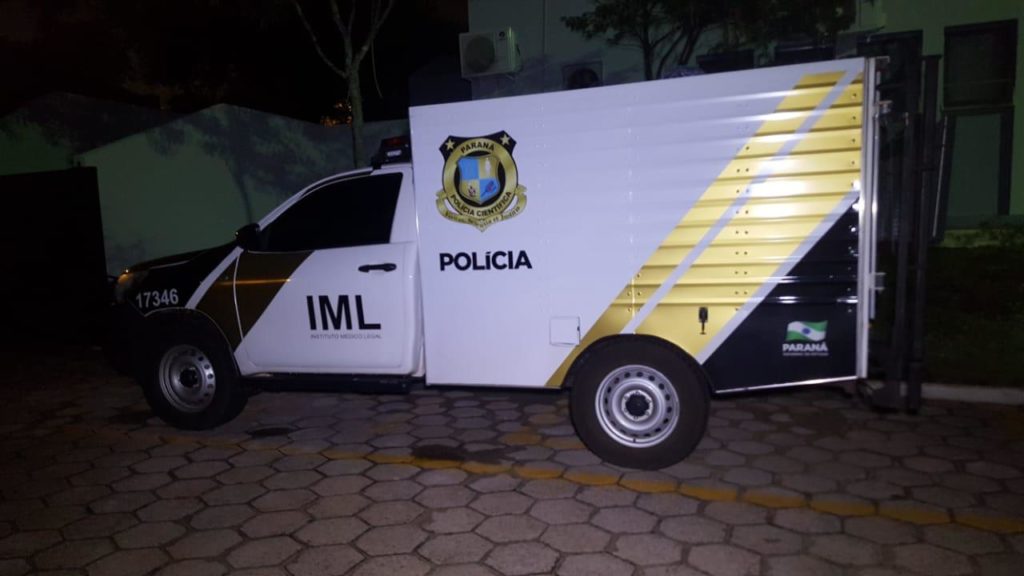 Homem alvejado a tiros em Quedas do Iguaçu dá entrada no IML de Cascavel