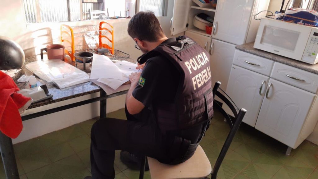 PF de Foz do Iguaçu deflagra operação ‘Andorinhas’ desarticulando quadrilha que atuava no tráfico de entorpecentes