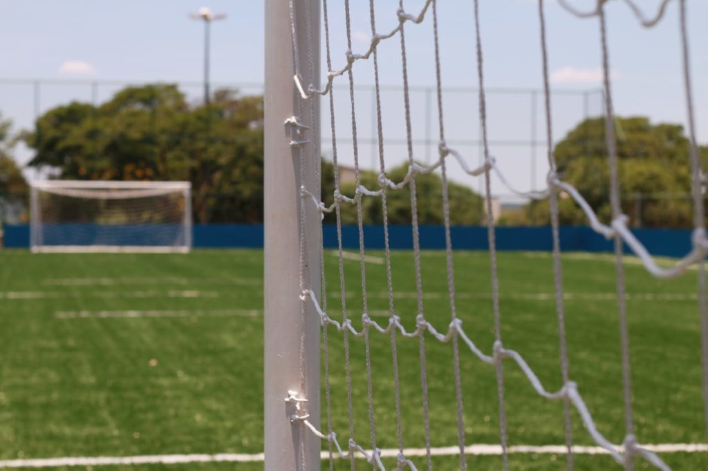 Paranaense de Futebol volta neste sábado