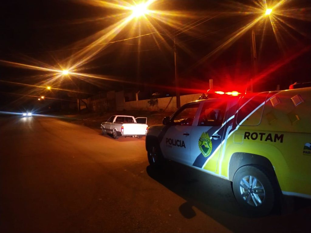 Saveiro furtada em Toledo é recuperada pela Rotam na Avenida Piquiri, em Cascavel